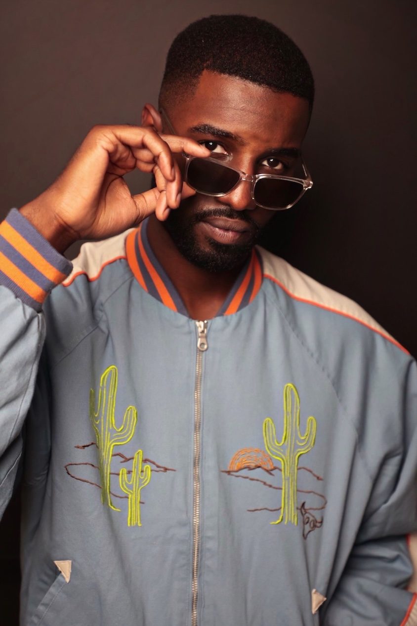 Marcus R. Smith — studio editorial